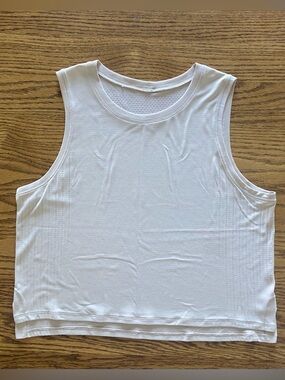 Lululemon Train to Be tank